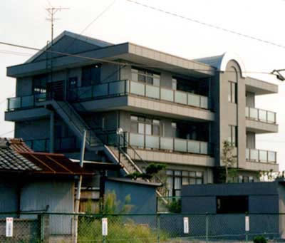 c4-1.jpg